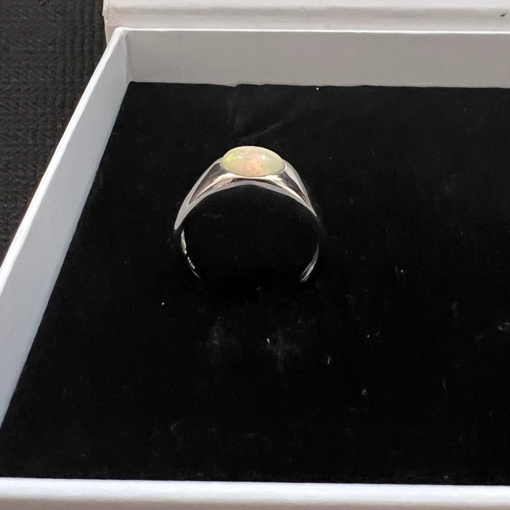 Free people Elegant Silver Ring with Gold Accent